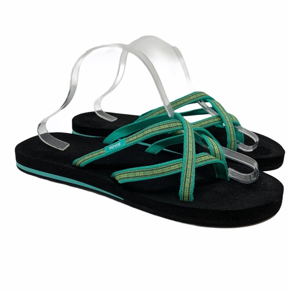 teva criss cross flip flops